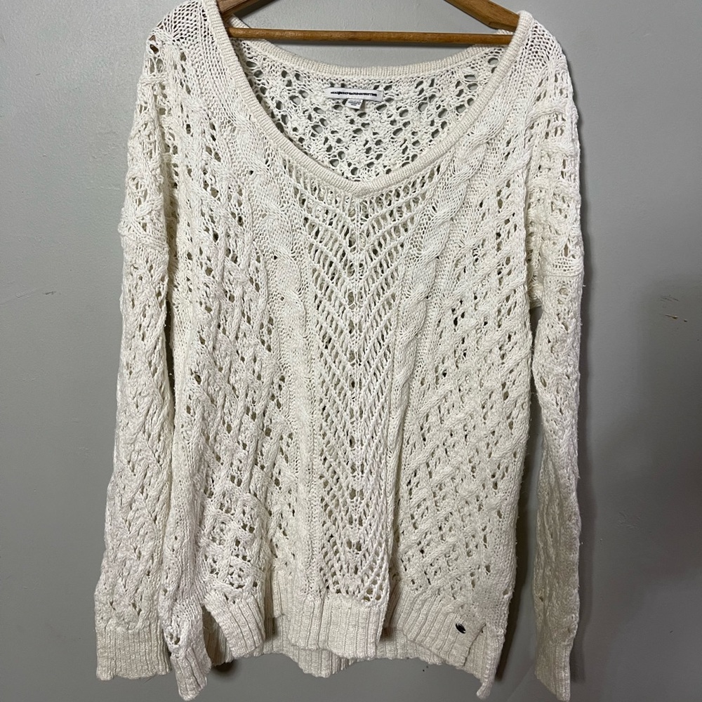 Ivory American Eagle Sweater Medium